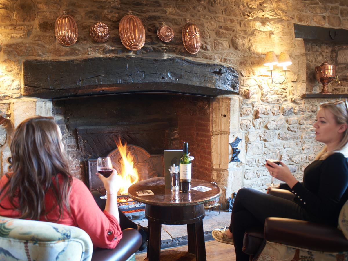 Bear And Ragged Staff Hotel Cumnor Exterior foto